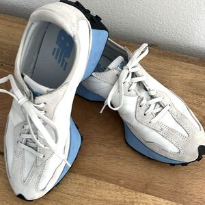 New Balance 327. Size 10